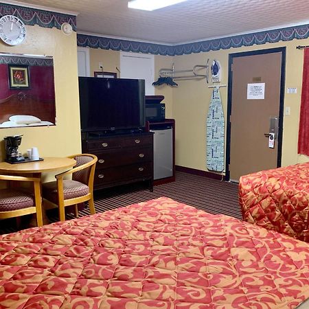 Relax Inn Vinita エクステリア 写真