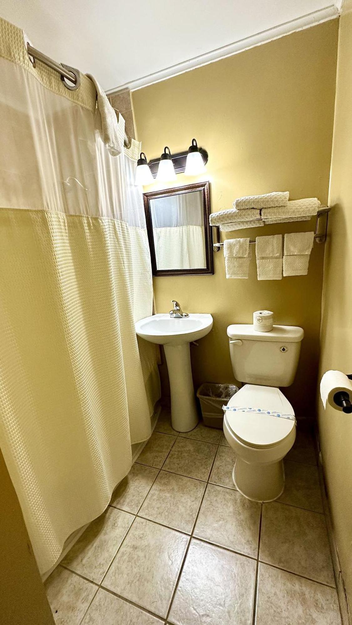 Relax Inn Vinita エクステリア 写真