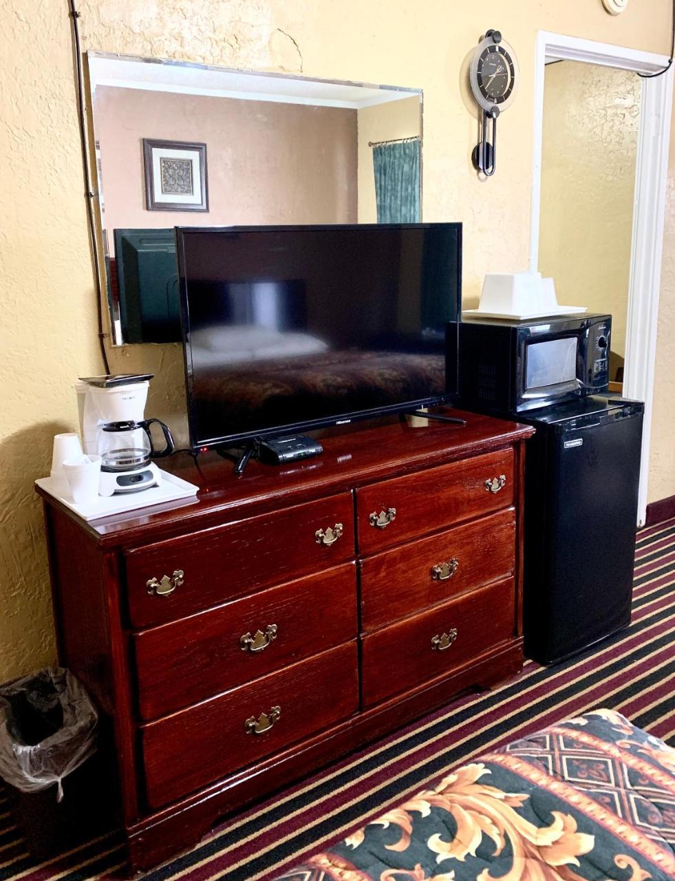 Relax Inn Vinita エクステリア 写真